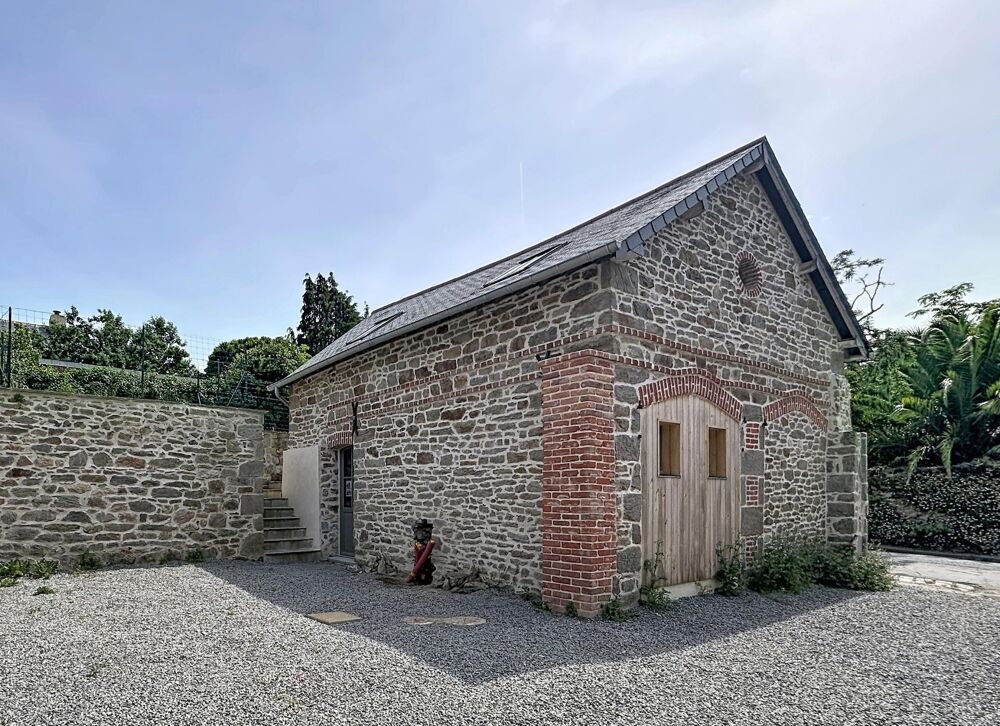 Maison en pierre 2 pièces 63 m2 proche Rance