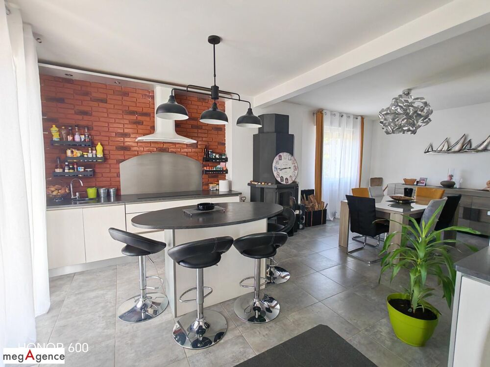 Maison 120 m² avec un sous-sol - 4 chambres -22100 TREVRON