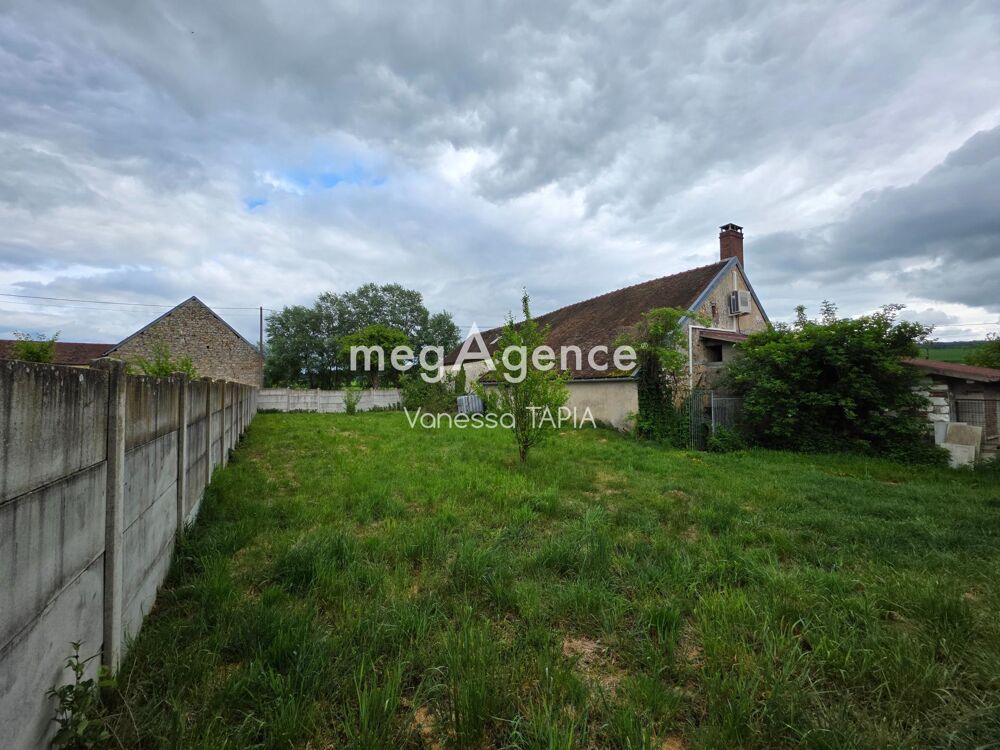 Vente Maison FERME 4 PIECES + GRANGE Pouy-sur-vannes