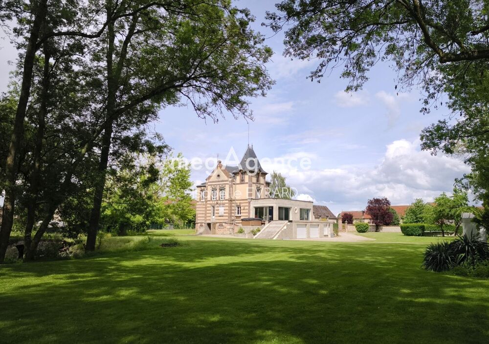 Maison de Maître 5 chambres avec grange.