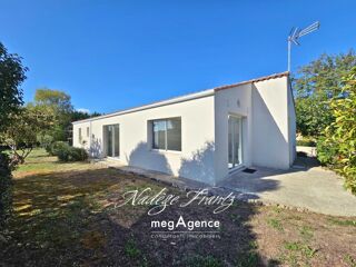 Vente Maison Maison de plain-pied – 2 suites parentales – Garage – Proche Saint-Jean-d'Angély Asnieres-la-giraud
