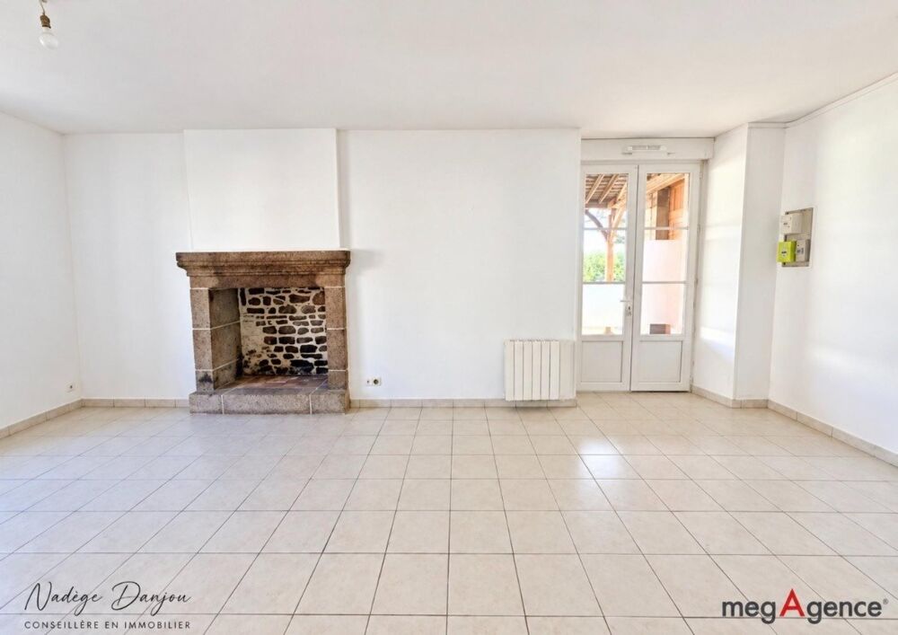 Vente Maison MAISON A RENOVER AVEC DEPENDANCES ET JARDIN A LANDELLES ET COUPIGNY Landelles-et-coupigny