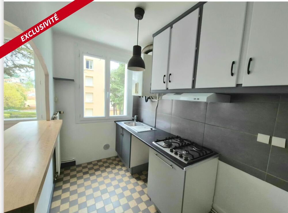 Vente Appartement Montplaisir : T2 refait à neuf, chauffage individuel, parkings. Saint-etienne
