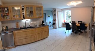  Maison  vendre 6 pices 160 m