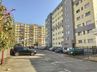  Appartement � vendre 4 pi�ces 73 m�