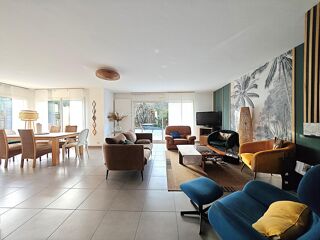  Maison � vendre 8 pi�ces 162 m�