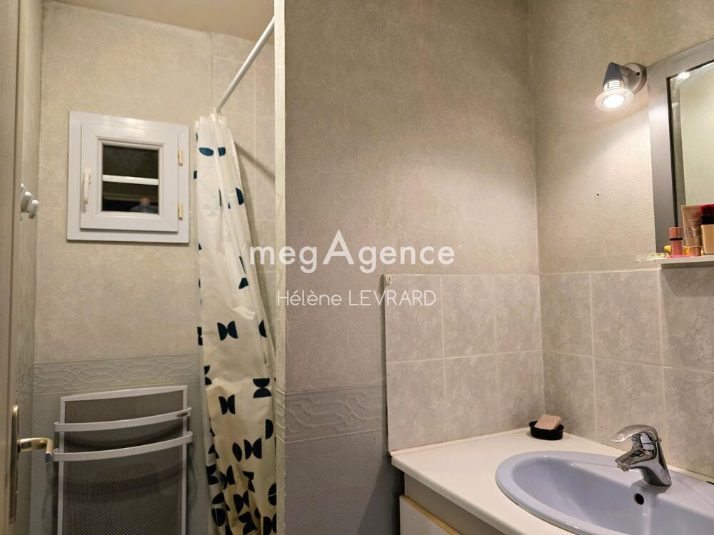 Chammes  Pavillon 4 ch. avec suite parentale en RDC