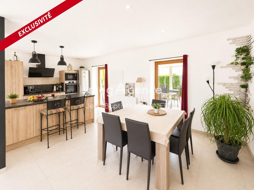 Vente Maison En exclusivité – Maison de plain-pied avec véranda et 3 chambres Saint-germain-du-corbeis