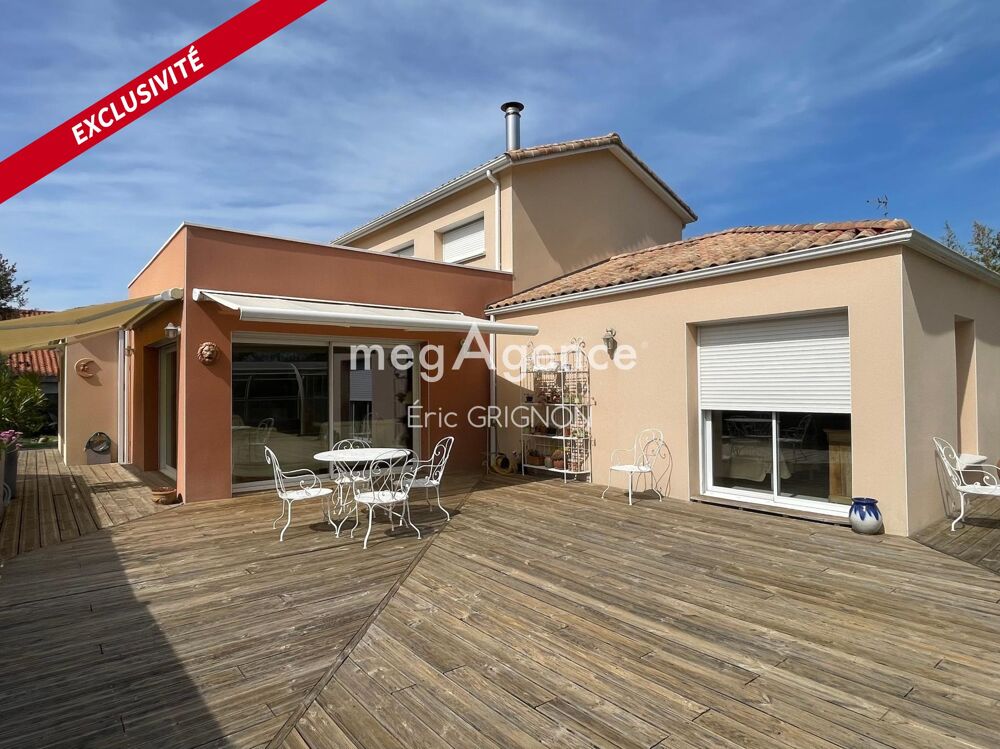 Maison 174m / 6 pièces + garage de 55m2 et Spa de nage et sauna