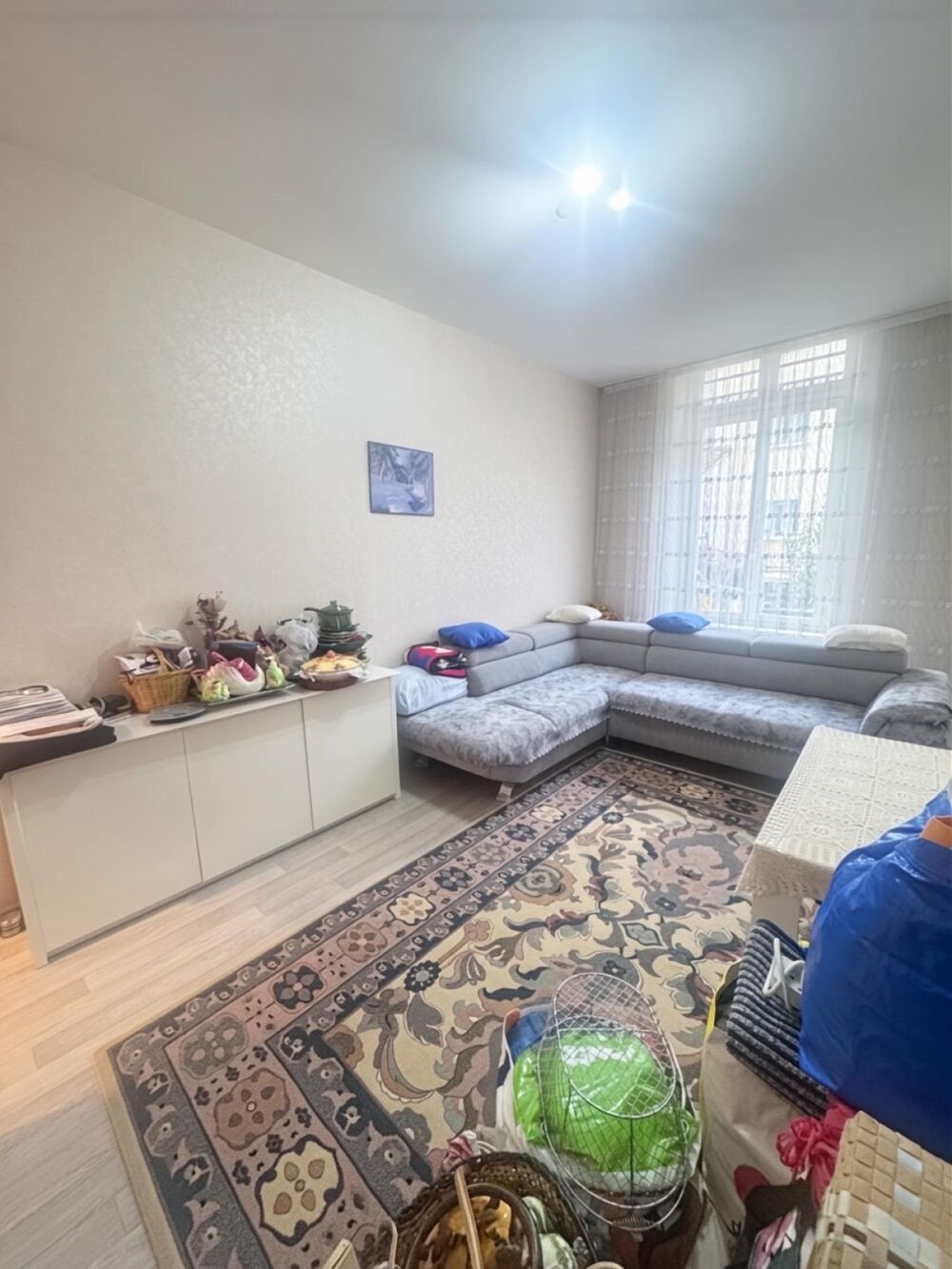 Situé dans la ville dynamique de Saint-Étienne (42000),(rue Beaubrun)