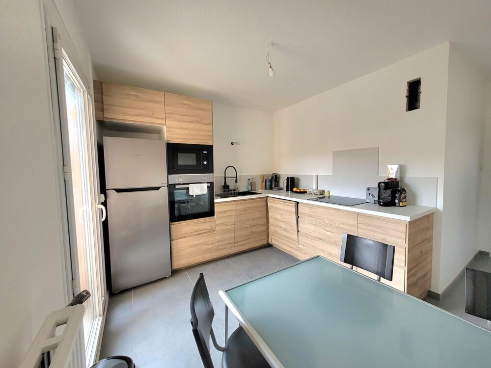 T3 refait à neuf, DPE C,chauffage individuel, 2 balcons.