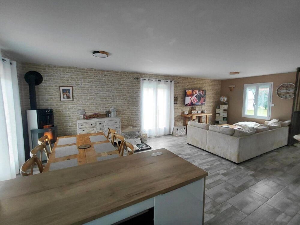 Maison 4 à 5 chambres totalement rénovée avec jardin