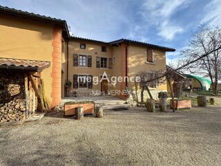  Maison  vendre 6 pices 243 m