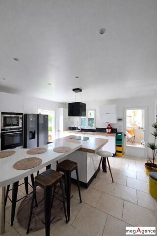  Maison � vendre 5 pi�ces 145 m�