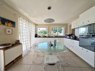  Maison � vendre 15 + pi�ces 360 m�