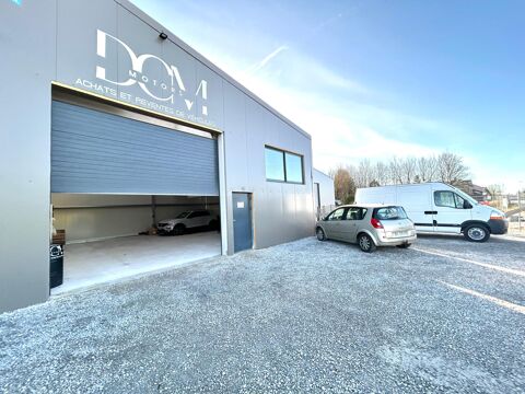 Cellule de 125 m&sup2;, local commercial 950 39000 Lons-le-saunier