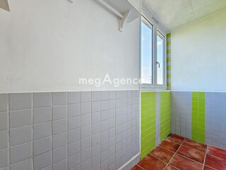  Appartement � vendre 4 pi�ces 65 m�