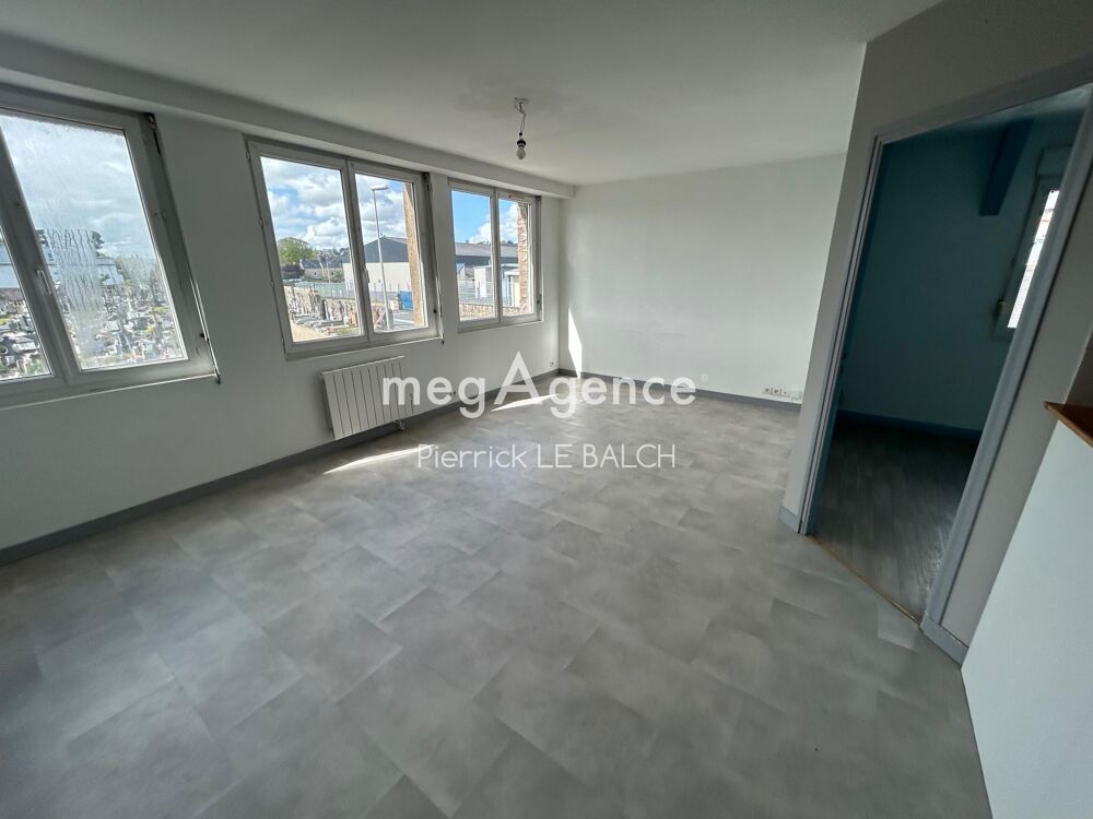 Vente Immeuble IMMEUBLE avec 5 appartements centre ville Guingamp