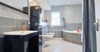  Maison � vendre 7 pi�ces 223 m�