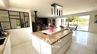  Maison à vendre 6 pièces 245 m²