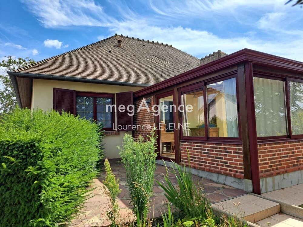 MAISON 128m² 4 ch. SOUS-SOL 80m² terrain 1538m² avec garage