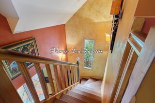  Maison � vendre 6 pi�ces 300 m�