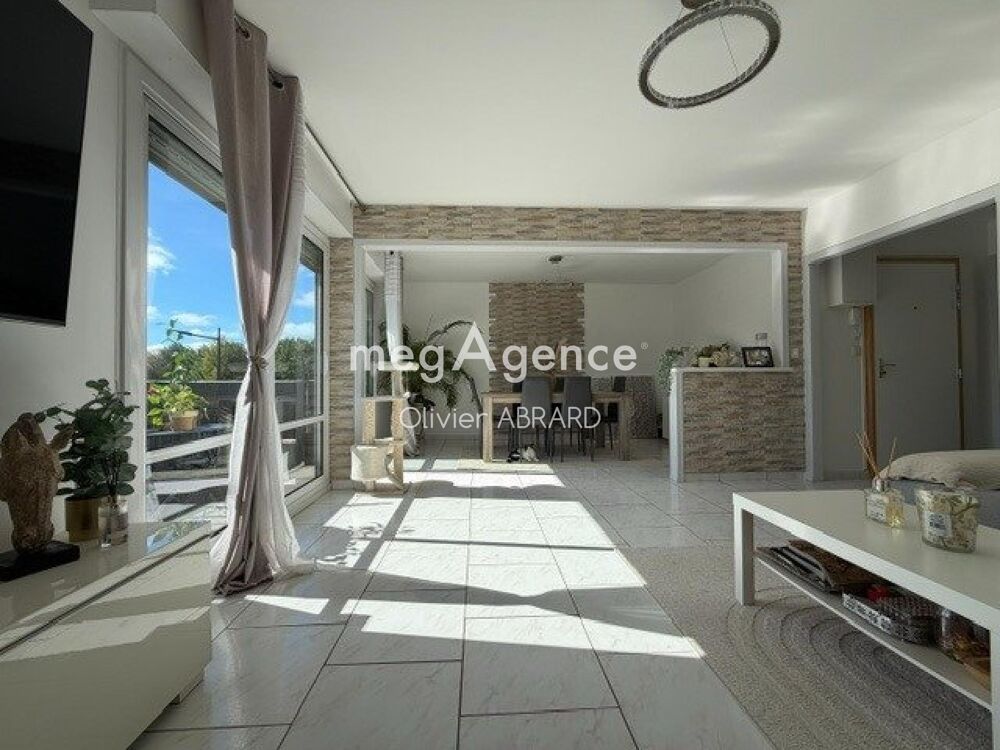Vente Appartement BEAU T4 DE 77 M2 3 CHAMBRES + CAVE + PARKING Saint-herblain