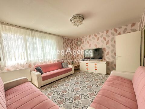   En RDC sur�lev� T5 r�nov� 4 chambres et cave Appartement - 5 pi�ce(s) - 86 m�