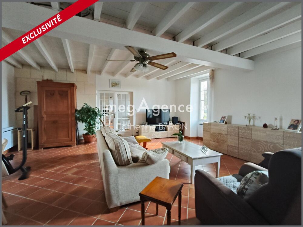 Maison en pierre 190m2 - 3 chambres - bureau - Jardin