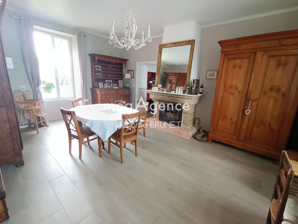 Ensemble immobilier(maison principale et attenante)