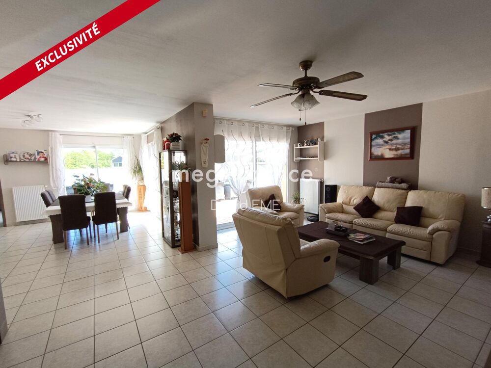 Vente Maison Villa 7 Pièces, 5 chambres, 167 m2, piscine, AIZENAY Aizenay