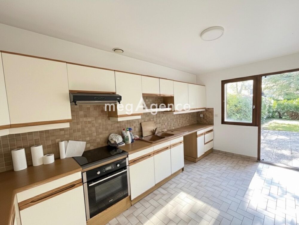 à vendre  Maison Saint-Nom-la-Bretèche (78860)