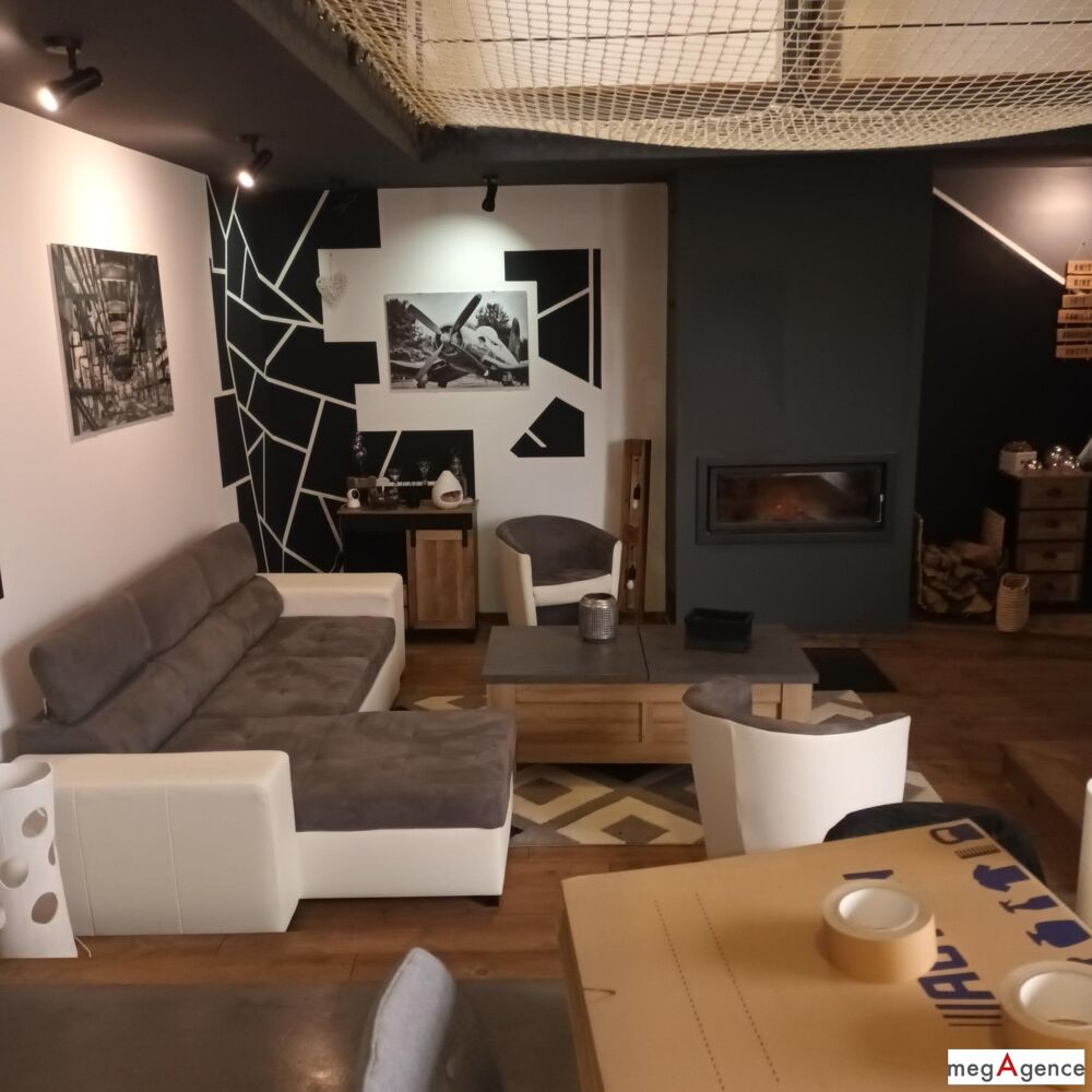 Vente Maison Doudelainville : Loft 145m², 2 Chb, 1840m² Doudelainville