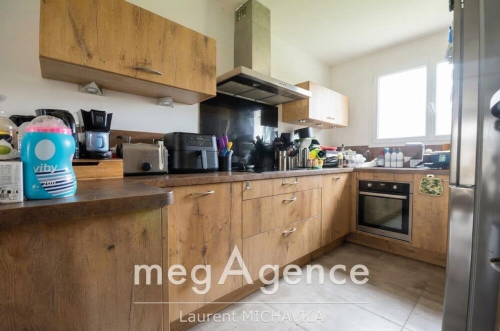 Vente Maison **SAUVIAN – MAISON DE PLAIN-PIED 4 PIÈCES AVEC 3 CHAMBRES JARDIN ET TERRASSE** Sauvian