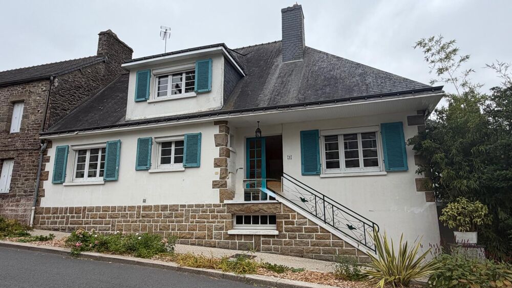 Maison traditionnelle Bretonne hyper centre de PLOUGUENAST