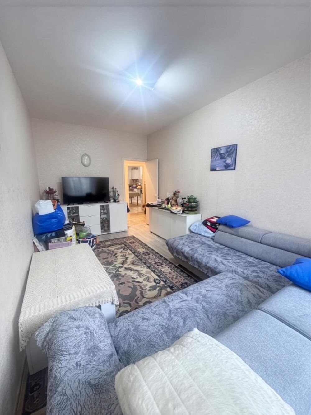 Situé dans la ville dynamique de Saint-Étienne (42000),(rue Beaubrun)