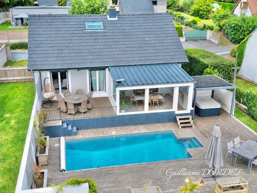 Vente Maison Très belle maison familiale rénovée avec piscine Bracquemont
