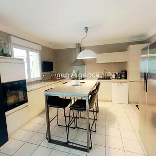  Maison � vendre 7 pi�ces 180 m�