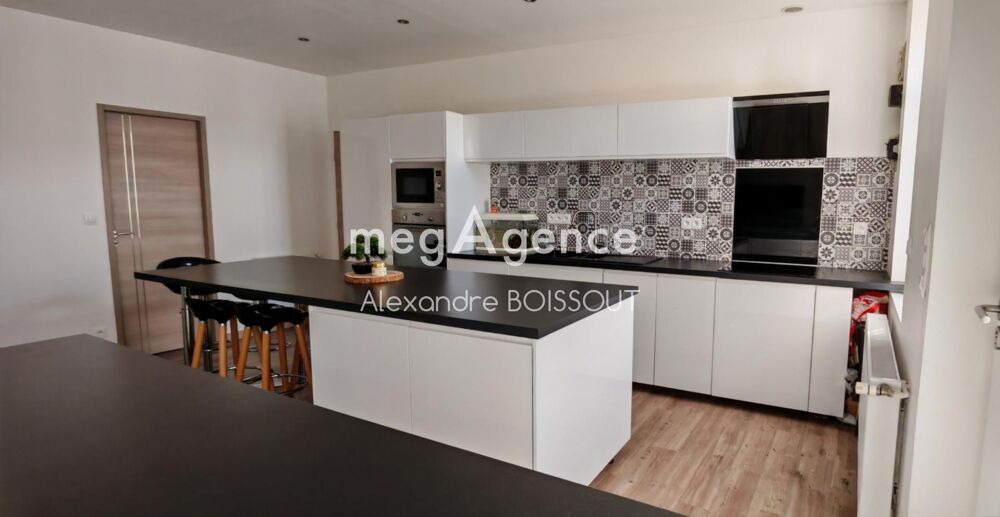 Vente Maison MAISON 4 PIECES 110 M² / 167 M² DE TERRAIN Saint-pierre-lès-elbeuf