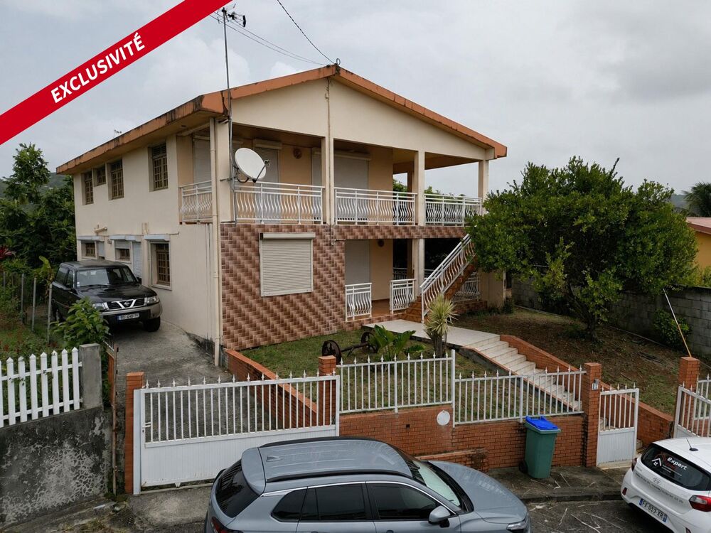 Vente Maison Le Robert : superbe maison F9 avec jardin Le robert