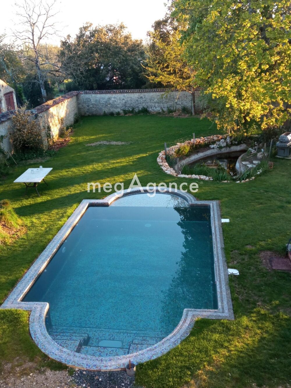 � vendre  Maison Saint-Porchaire (17250)