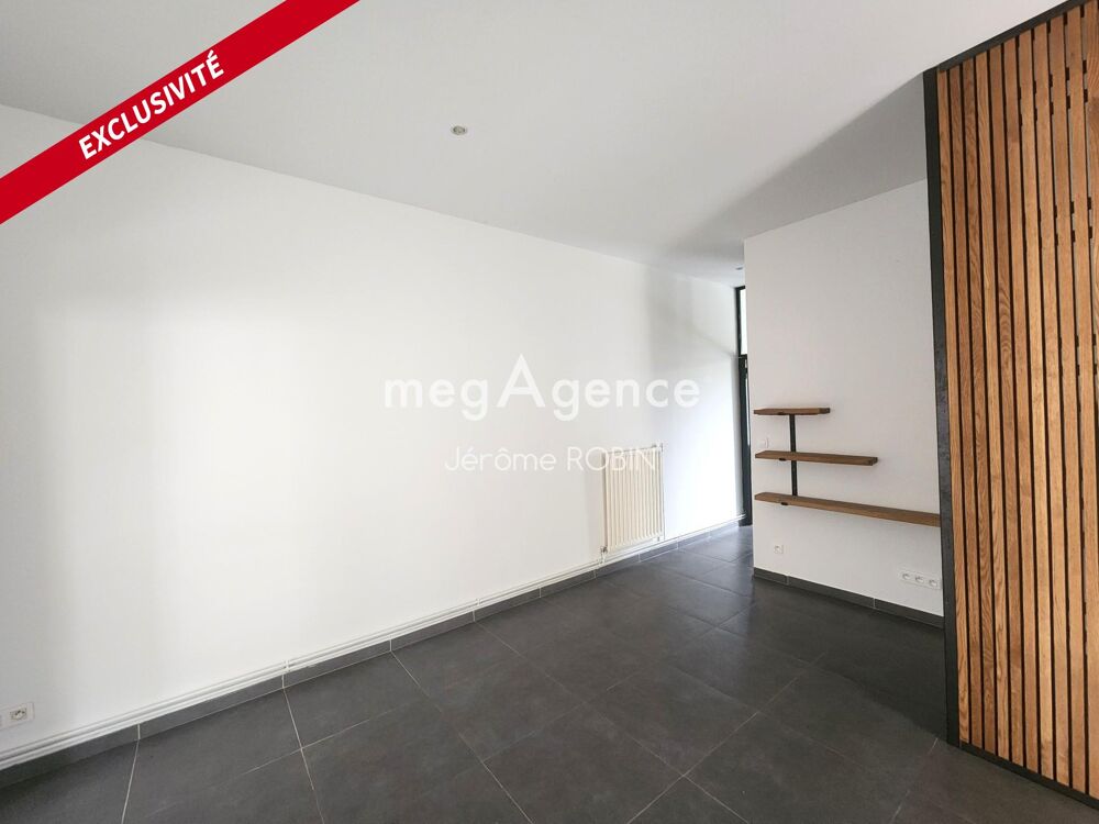 Vente Appartement Superbe T3 rénové de 66 m2, entre appartement et maison, avec extérieur privatif Bordeaux