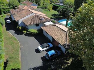  Maison � vendre 6 pi�ces 227 m�