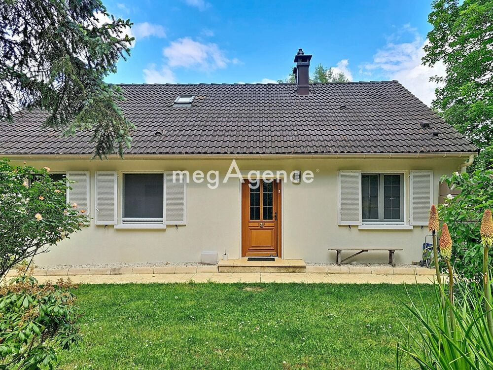 MAISON FAMILIALE SANS TRAVAUX 5 CHAMBRES SOUS SOL ET JARDIN