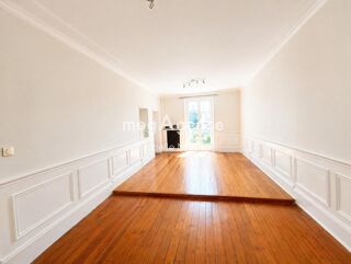  Maison à vendre 10 pièces 223 m²