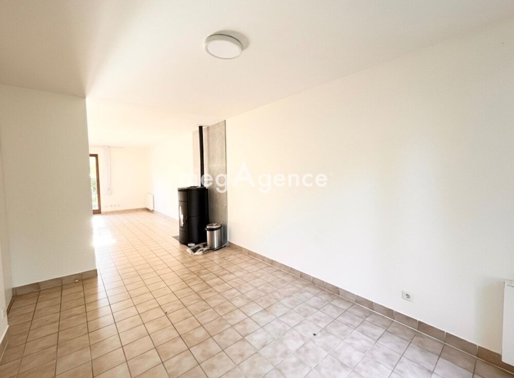 Vente Maison Maison familiale 182 m² – 5 chambres, jardin et garage – Centre village Saint-Nom-la-Bretèche (78860) Saint-nom-la-breteche