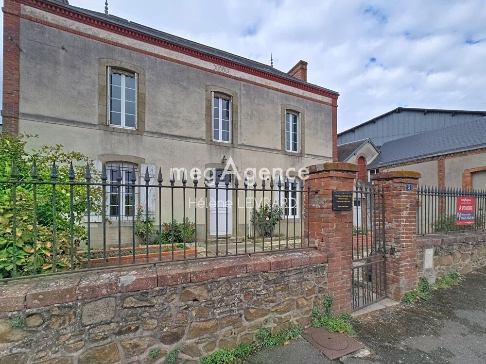 Vente Maison Maison de caractère avec jardin clos et double garage Sainte-gemmes-le-robert