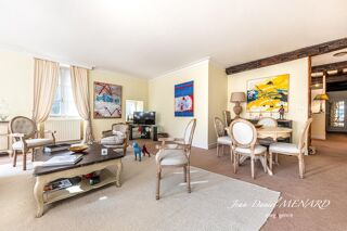  Appartement à vendre 6 pièces 200 m²