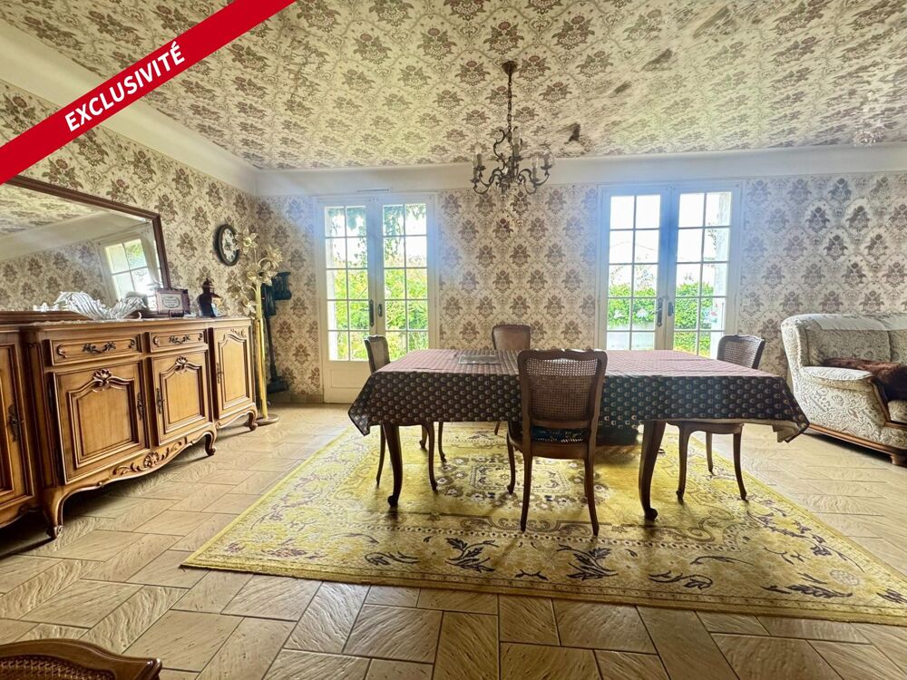 Vente Maison GRAND-VILLAGE-PLAGE – Maison familiale avec dépendance, grand garage et terrain clos proche centre, plage et forêt Le grand-village-plage