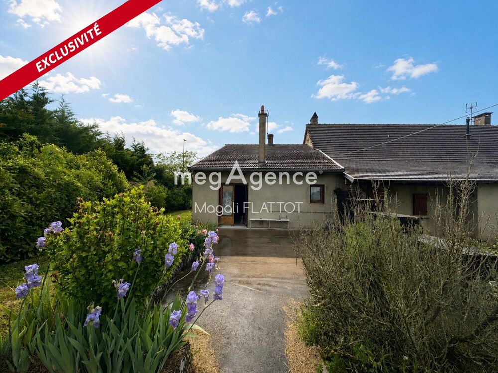 Maison de village évolutive 68 m²  potentiel env. 100/110 m²  terrain 2 900 m² ».